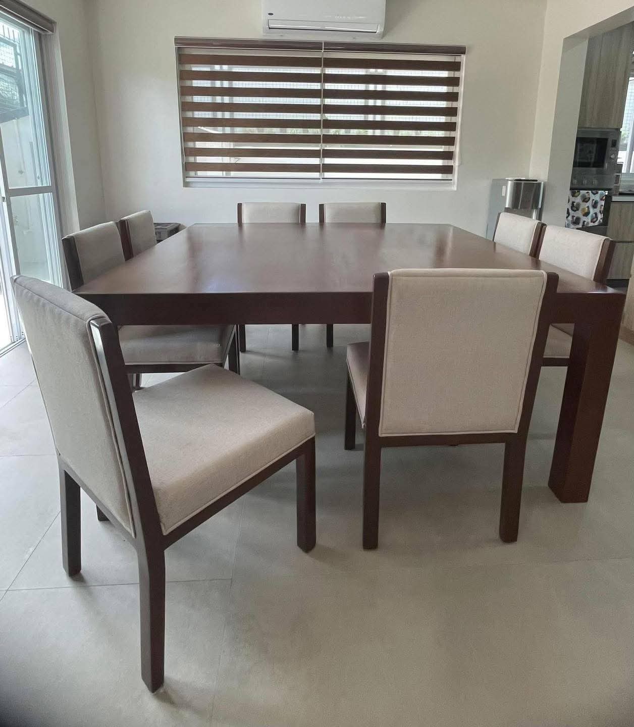 8 Seater Dining Set